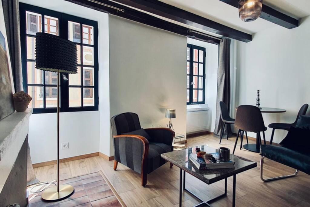 Le Carnot 2 Etoiles Hypercentre Vieille Ville Annecy Eksteriør billede